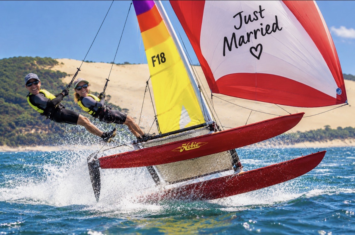 Hobie Cat 16